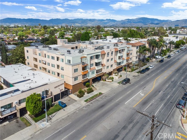 Detail Gallery Image 27 of 31 For 13951 Sherman Way #301,  Van Nuys,  CA 91405 - 2 Beds | 2 Baths