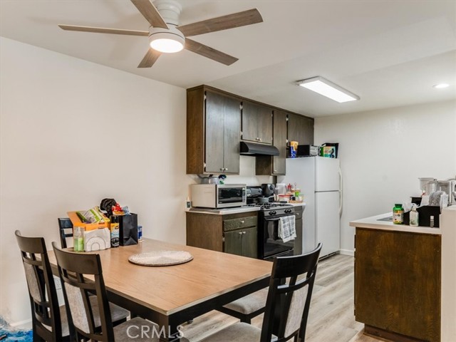 Detail Gallery Image 10 of 28 For 3450 Santa Maria, Santa Maria,  CA 93455 - 2 Beds | 1/1 Baths