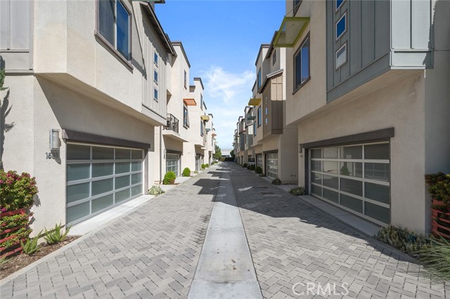 Detail Gallery Image 47 of 56 For 1807 Coastal Way, Costa Mesa,  CA 92627 - 2 Beds | 2/2 Baths