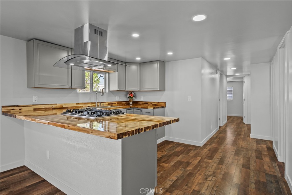 MLS #SR25232750 image #8