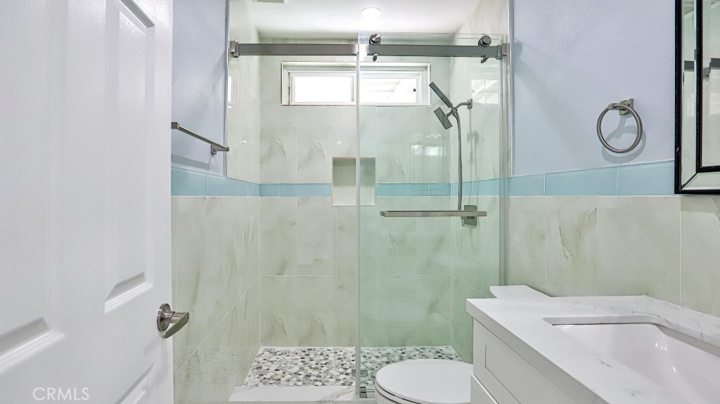 MLS #OC25233956 image #15