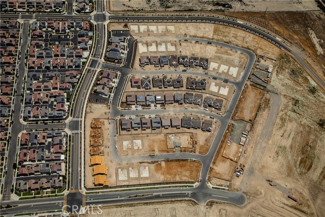 16698 Deergrass Avenue, Chino CA: https://media.crmls.org/medias/d98016f7-9f22-46cb-9afc-2b7f075acffd.jpg