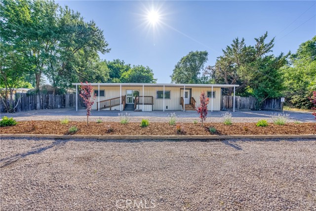9742 Bonham Road, Lower Lake CA: https://media.crmls.org/medias/d980338b-9543-450b-979d-ea99f56f8a4f.jpg