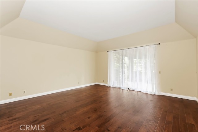 Detail Gallery Image 30 of 45 For 880 El Mirador, Upland,  CA 91784 - 2 Beds | 2/1 Baths