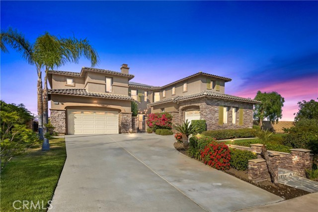 Detail Gallery Image 1 of 1 For 18253 Lakepointe Dr, Riverside,  CA 92503 - 5 Beds | 4/1 Baths