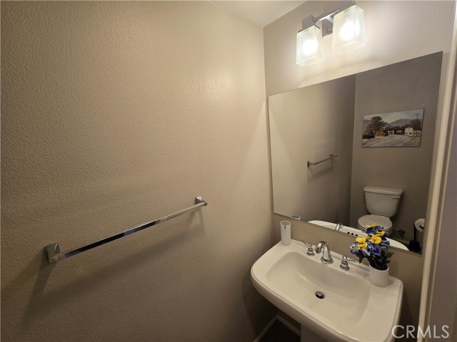 1865 Orizaba Avenue, Signal Hill CA: https://media.crmls.org/medias/d981e36e-76e6-4e48-bb92-b2e36aed9826.jpg