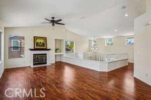 https://media.crmls.org/medias/d98230b9-245a-4434-aefd-d5c1d958ed77.jpg?preset=X-Large