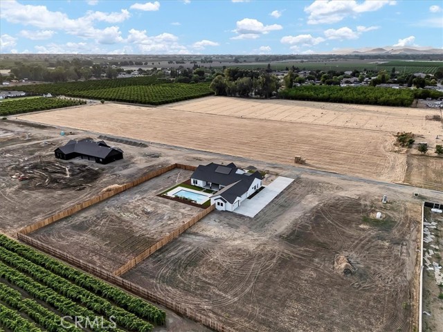 605 S Anderson Road, Exeter CA: https://media.crmls.org/medias/d9823410-b4cd-4993-a278-1daa1964765a.jpg