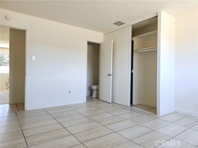 Image 26 of 38 For 9116 Palm Street