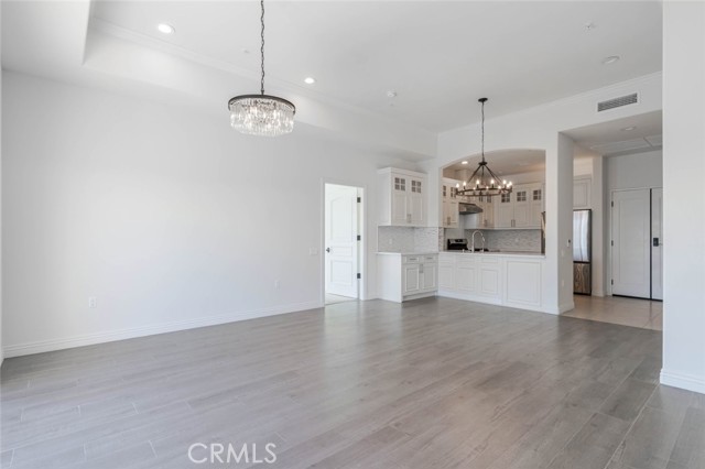 Detail Gallery Image 6 of 25 For 1598 Long Beach #401,  Long Beach,  CA 90813 - 1 Beds | 1 Baths