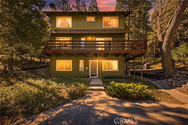 Detail Gallery Image 2 of 47 For 27352 Alpen Dr, Lake Arrowhead,  CA 92352 - 3 Beds | 2 Baths