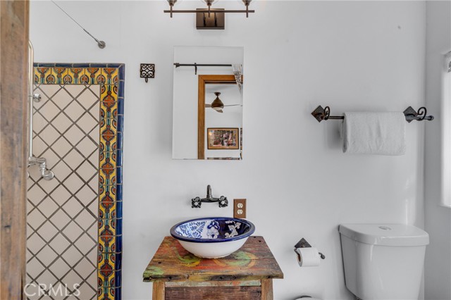 3611 Loosmore Street, Los Angeles CA: https://media.crmls.org/medias/d983ebd2-6ab7-4c29-867a-dc6bd437c3cb.jpg