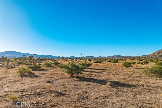 Detail Gallery Image 12 of 15 For 1 Pipes Canyon Road, Pioneertown,  CA 92268 - – Beds | – Baths