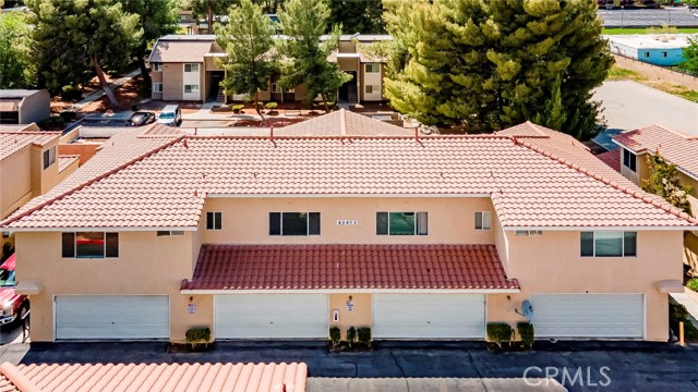 Detail Gallery Image 6 of 39 For 43473 30th St #4,  Lancaster,  CA 93536 - 3 Beds | 2/1 Baths