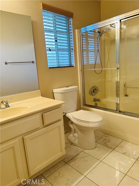 Detail Gallery Image 24 of 28 For 555 W Lemon Ave, Monrovia,  CA 91016 - 4 Beds | 2/1 Baths