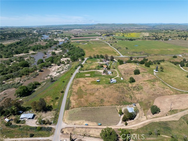 Detail Gallery Image 2 of 25 For 6430 N River Rd, Paso Robles,  CA 93446 - – Beds | – Baths