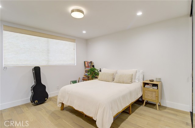 Detail Gallery Image 17 of 27 For 4834 Balboa Ave #B,  Encino,  CA 91316 - 2 Beds | 2/1 Baths