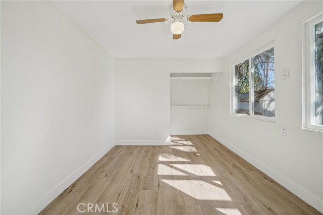 182 N 4 Street, Banning CA: https://media.crmls.org/medias/d986e8a8-8b09-4c35-aa74-a2f53a234587.jpg