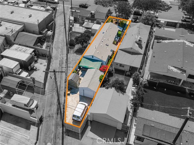 1216 N Lincoln Street, Burbank CA: https://media.crmls.org/medias/d9877007-38e4-417c-acdb-ba71d96ac3c5.jpg