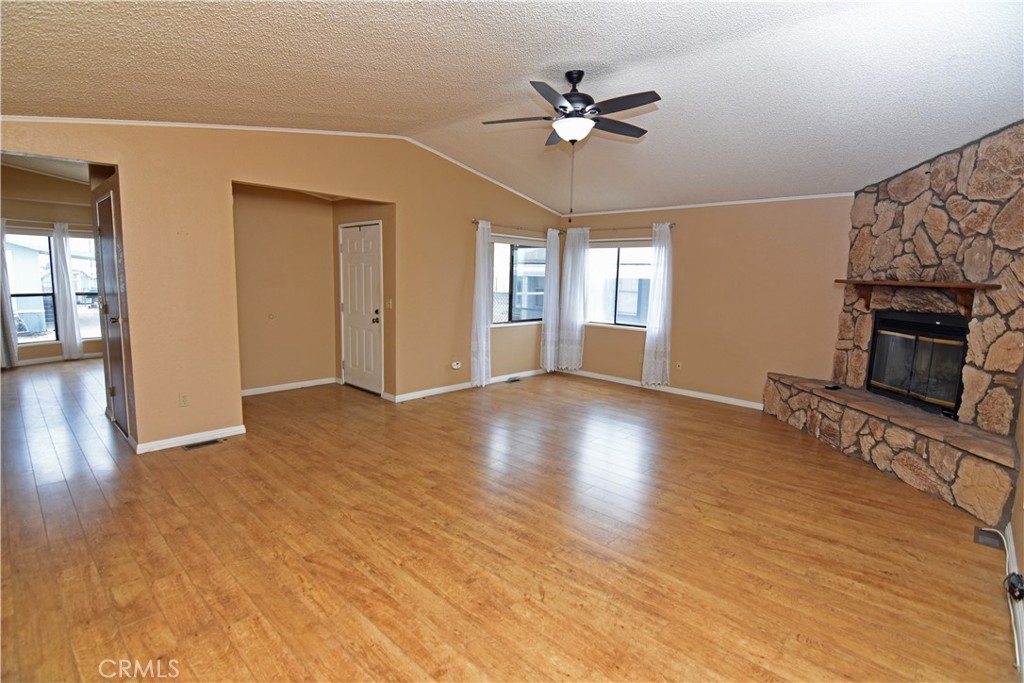 MLS #CV25261947 image #2