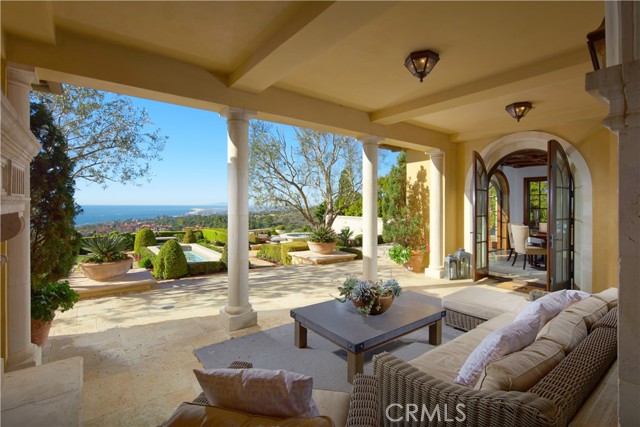 Detail Gallery Image 21 of 62 For 9 Clear Water, Newport Coast,  CA 92657 - 7 Beds | 8/3 Baths