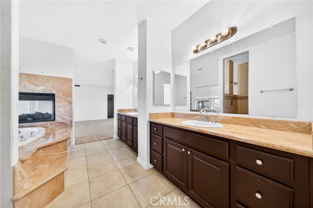 Detail Gallery Image 48 of 73 For 14414 Ironsides, Helendale,  CA 92342 - 4 Beds | 3 Baths