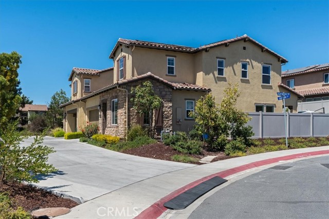 Detail Gallery Image 1 of 1 For 571 Agapanthus Way, Santa Maria,  CA 93455 - 3 Beds | 2/1 Baths