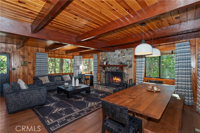 Front Image Thumbnail for CRIG26060402