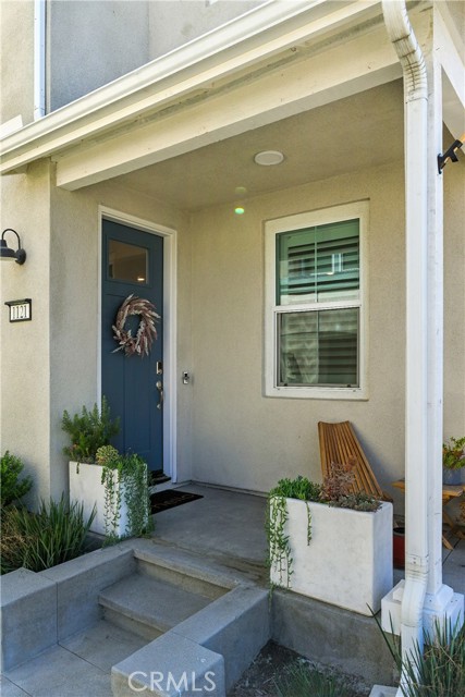 1121 Whirlwind Drive, Rancho Mission Viejo CA: https://media.crmls.org/medias/d9897858-fc05-4391-9d93-fa5a8de0f477.jpg
