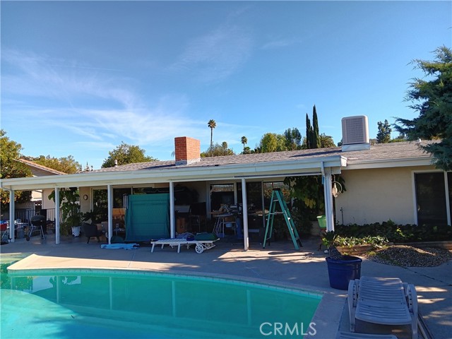 4301 Manson Avenue, Woodland Hills CA: https://media.crmls.org/medias/d98a7369-8b6f-4572-98a4-4e34f200061f.jpg