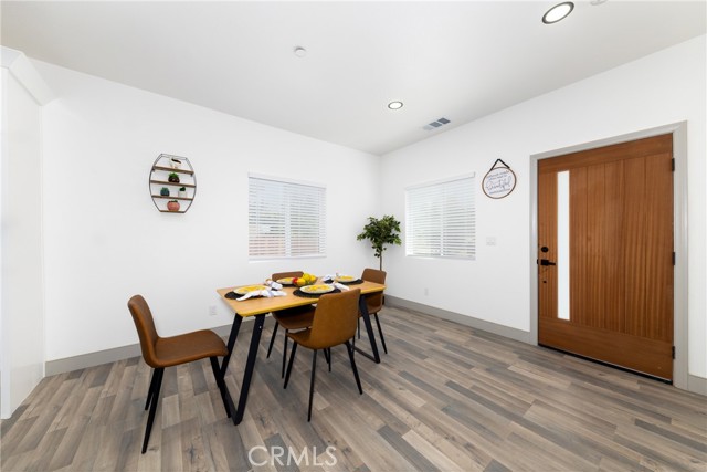7972 Cortez Street, Highland CA: https://media.crmls.org/medias/d98b87bc-ef11-4eb2-a48c-7f7e09f91ac9.jpg