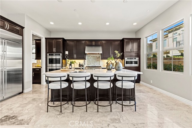 51 Dunmore, Irvine CA: https://media.crmls.org/medias/d98d14b9-e32b-4ae3-8979-979bf1acd95d.jpg