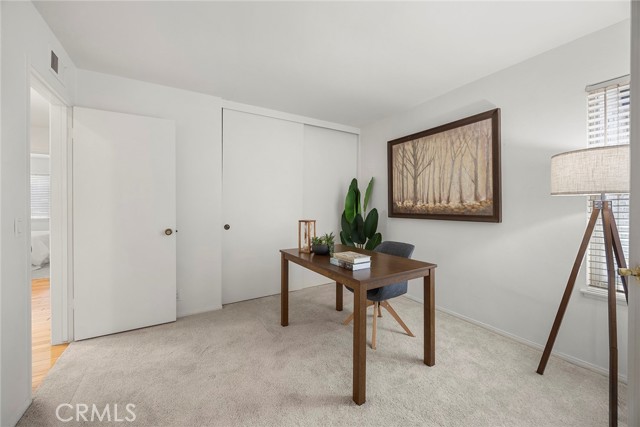 21802 Bass Lake Circle, Lake Forest CA: https://media.crmls.org/medias/d98da233-07d1-435c-ac7d-2d3c7f80a42c.jpg