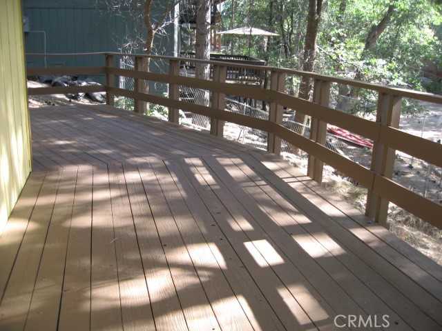 Detail Gallery Image 17 of 19 For 2756 Circle Dr, Running Springs,  CA 92382 - 2 Beds | 1/1 Baths