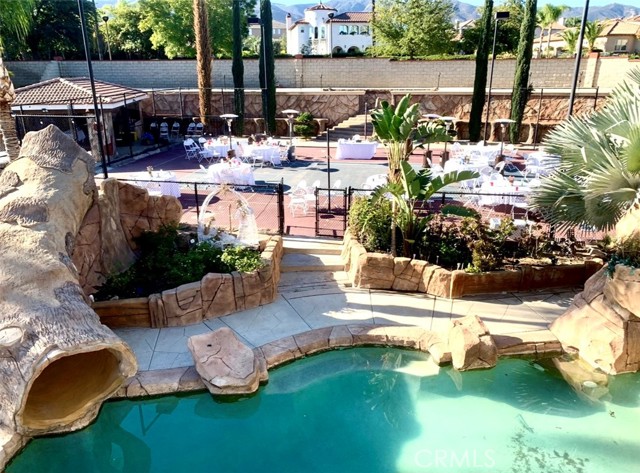 Detail Gallery Image 2 of 5 For 922 Armata Dr, Corona,  CA 92881 - 4 Beds | 3/1 Baths