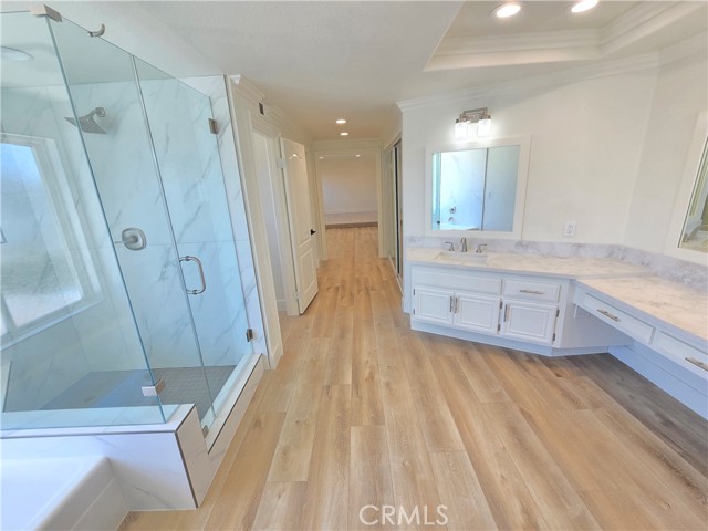 Detail Gallery Image 12 of 47 For 1013 Cannonade Cir, Costa Mesa,  CA 92626 - 5 Beds | 3 Baths