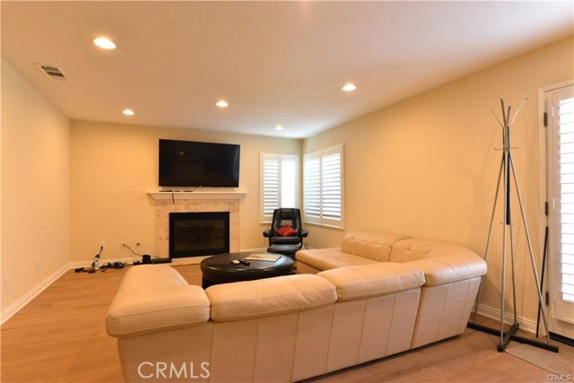 5436 Valinda Avenue, Rancho Cucamonga CA: https://media.crmls.org/medias/d98e794a-a12d-43ec-b5a3-c6364eedec17.jpg