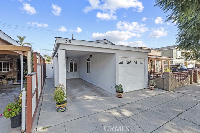 245 Platt Street, Long Beach, California 90805, 2 Bedrooms Bedrooms, ,1 BathroomBathrooms,Single Family Residence,For Sale,Platt,CV25025920