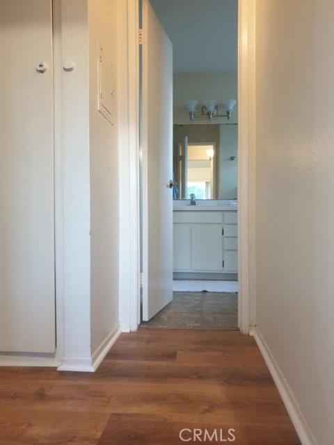 Detail Gallery Image 6 of 18 For 15209 Santa Gertrudes Ave #X211,  La Mirada,  CA 90638 - 1 Beds | 1 Baths