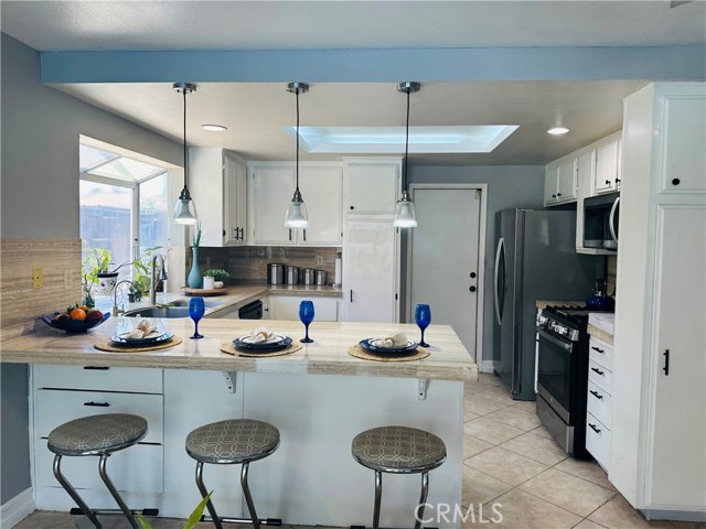 25690 Onate Drive, Moreno Valley CA: https://media.crmls.org/medias/d98ebda5-02a7-42ed-81ae-119f2205cc4f.jpg