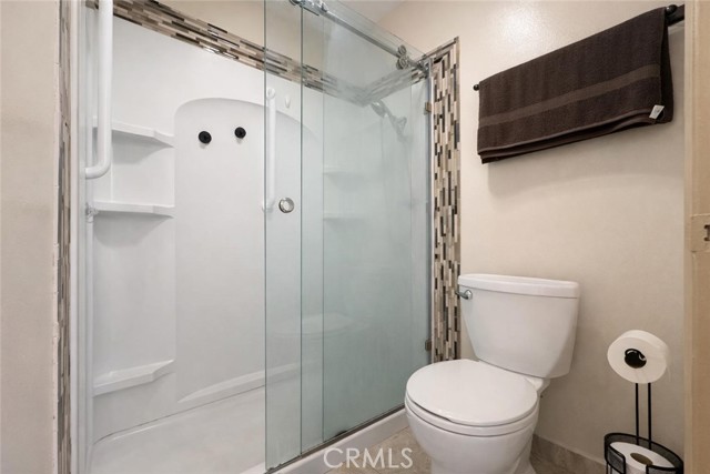 Detail Gallery Image 18 of 26 For 9053 Willis, Panorama City,  CA 91402 - 2 Beds | 2 Baths