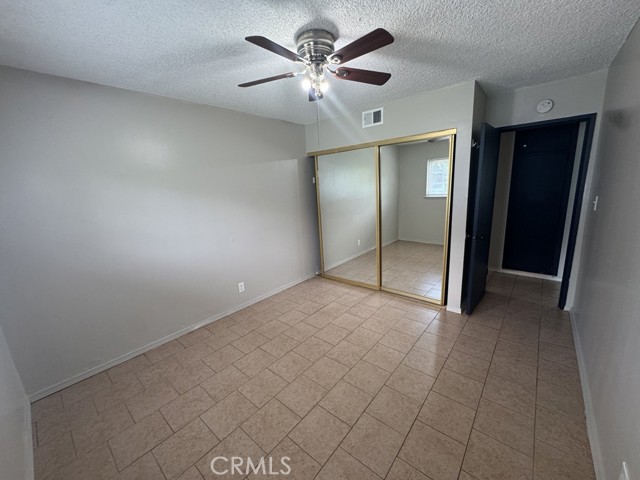 Detail Gallery Image 7 of 10 For 4170 Mt Vernon, Riverside,  CA 92507 - 4 Beds | 2 Baths