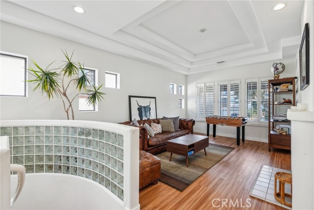 Detail Gallery Image 7 of 46 For 221 S Francisca Ave Unit a,  Redondo Beach,  CA 90277 - 3 Beds | 2/1 Baths