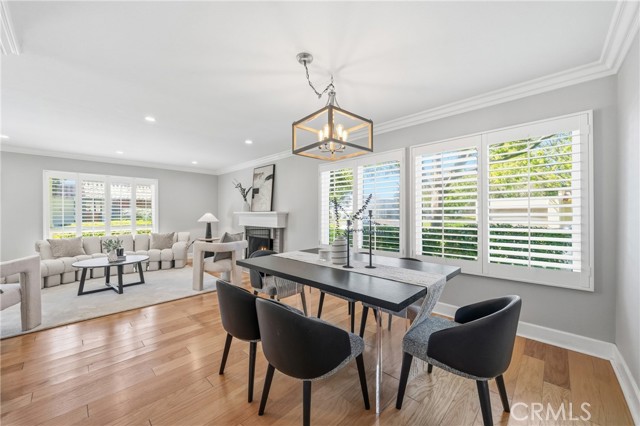 Detail Gallery Image 9 of 37 For 2214 Vista Hogar, Newport Beach,  CA 92660 - 4 Beds | 2/1 Baths