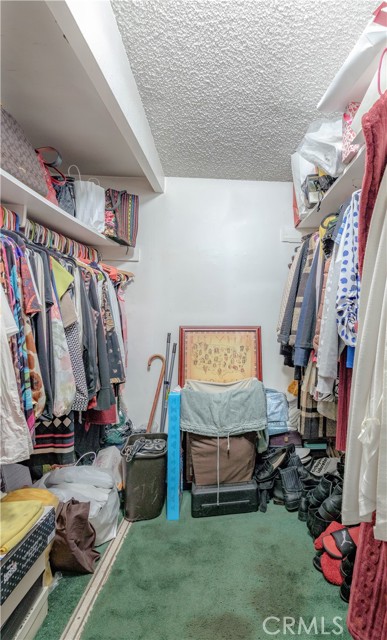 13572 Sutter Drive, Westminster CA: https://media.crmls.org/medias/d9930953-cd35-4114-9487-8b813f90dbf5.jpg