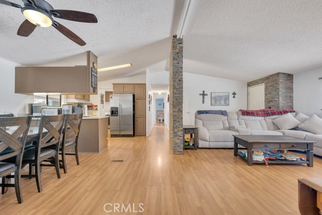 24425 Woolsey Canyon Road, West Hills CA: https://media.crmls.org/medias/d9946d9b-16aa-488c-8888-e363b4f7f342.jpg