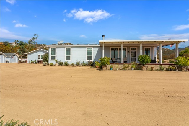 Detail Gallery Image 1 of 68 For 40135 N Caliente Rd, Aguanga,  CA 92536 - 3 Beds | 2 Baths