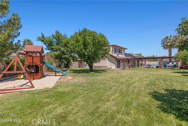 2520 Edam Street, Lancaster CA: https://media.crmls.org/medias/d9954b46-95de-43b0-9ef9-5e384a8331dc.jpg