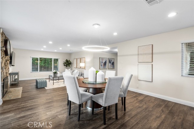 Detail Gallery Image 8 of 35 For 240 Bedford Way, Upland,  CA 91786 - 4 Beds | 2 Baths