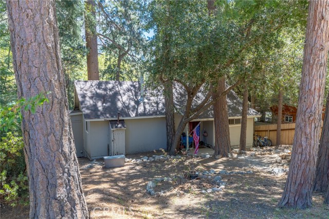 5965 Robin Oak Drive, Angelus Oaks, California 92305, 2 Bedrooms Bedrooms, ,1 BathroomBathrooms,Residential,For Sale,5965 Robin Oak Drive,CRSW24003794